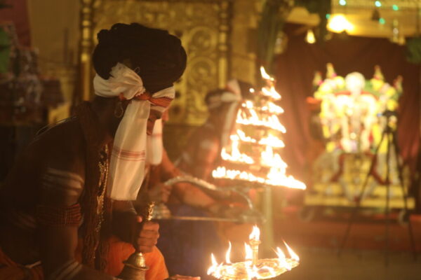 Dipavali Alankara Deeparathana