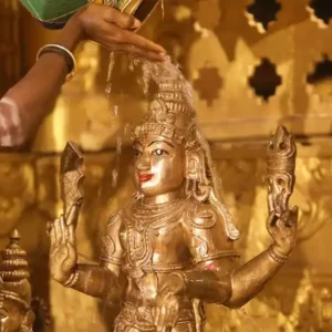Skanda Shashti Snapana Abhishekam to Subrahmanya and THE SPH Deities